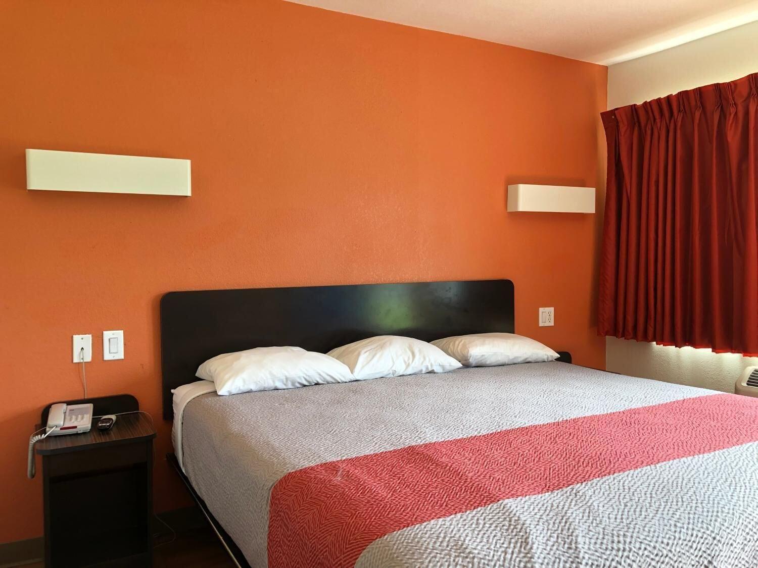 Motel 6-Clute, Tx المظهر الخارجي الصورة