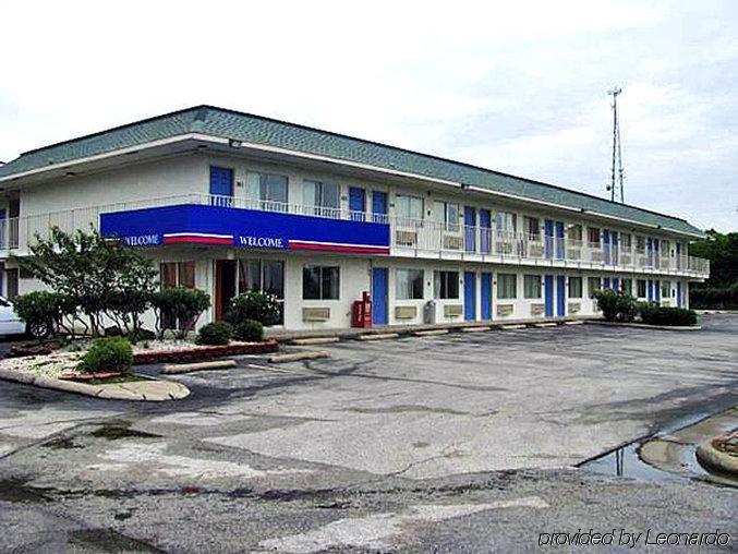 Motel 6-Clute, Tx المظهر الخارجي الصورة